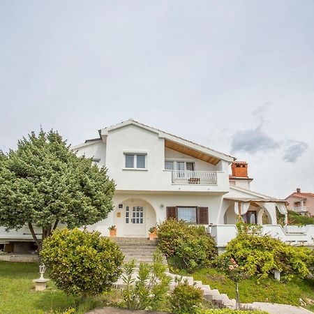 Apartments Pahljina Palit Екстер'єр фото