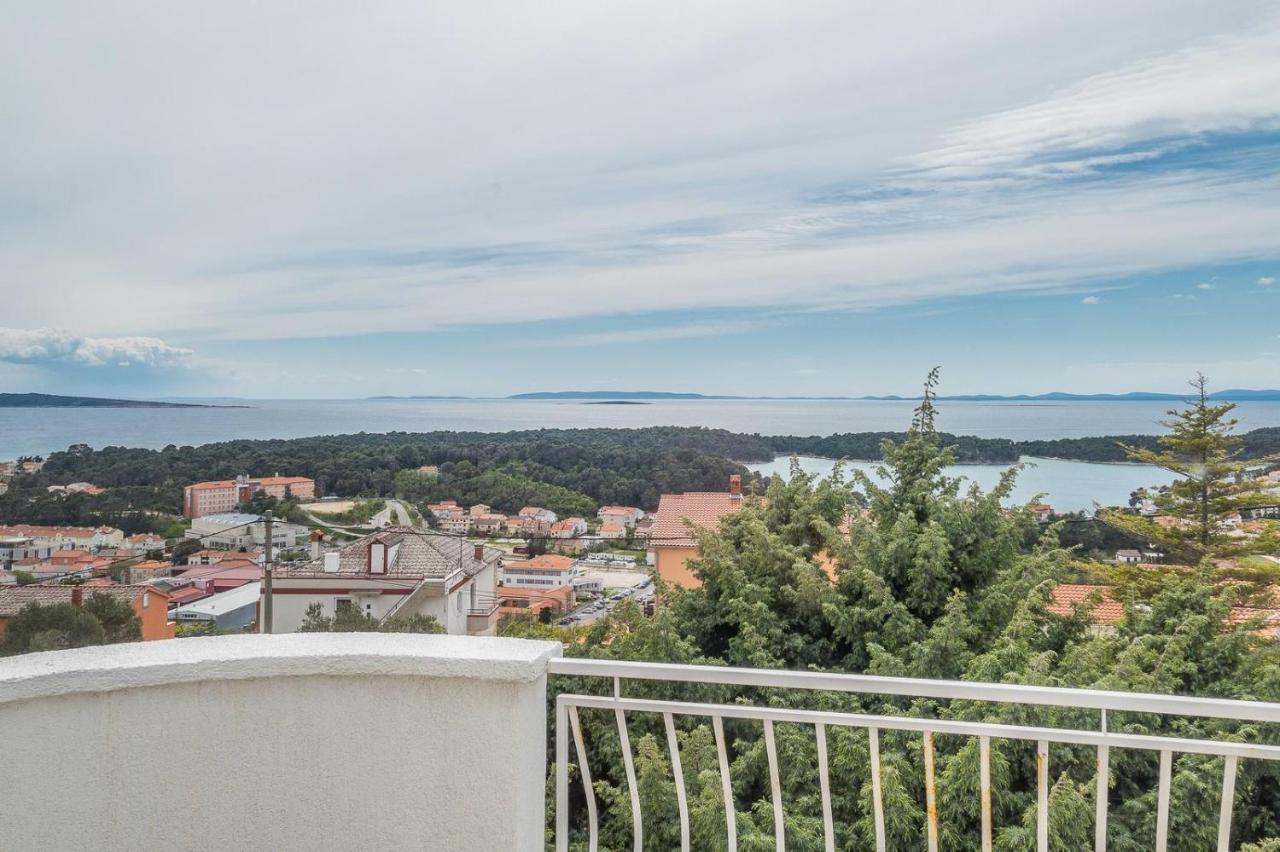 Apartments Pahljina Palit Екстер'єр фото